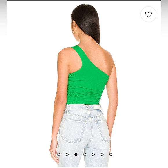 Anna Ruched Top in Green
superdown - Picture 2 of 2